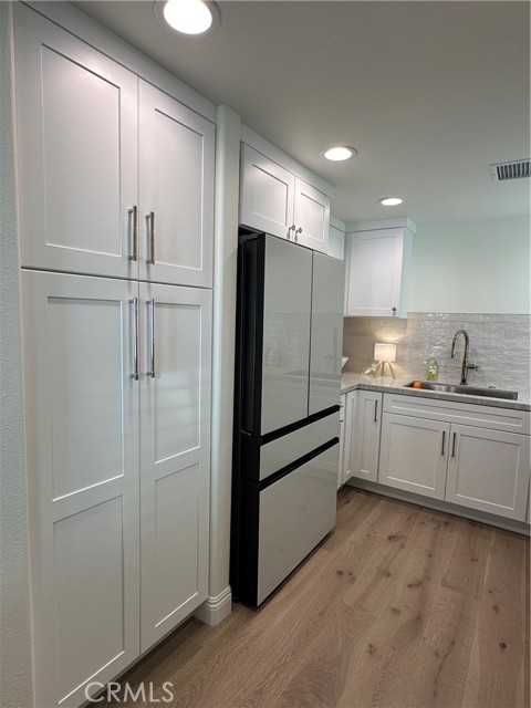 MLS #OC25160025 image #13