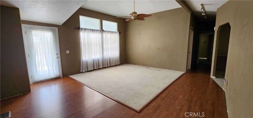 MLS #OC25160079 image #26