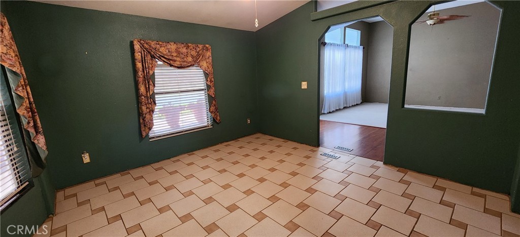 MLS #OC25160079 image #29