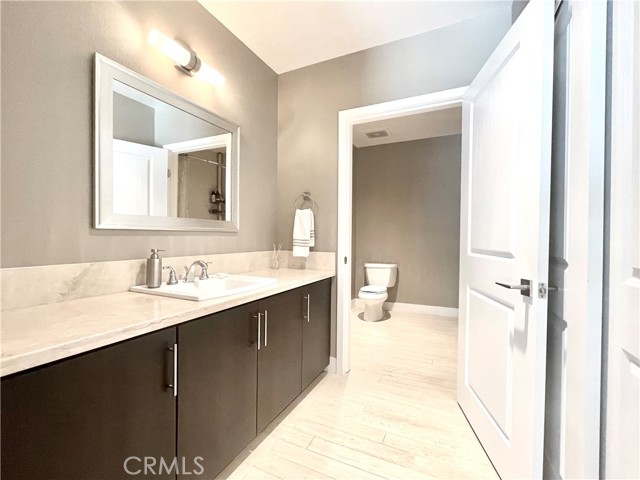 MLS #OC25160166 image #16