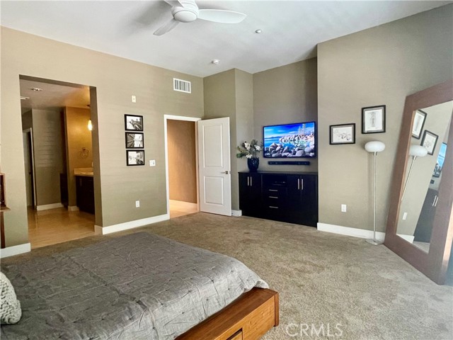 MLS #OC25160166 image #8