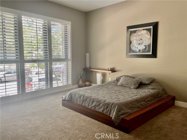 MLS #OC25160166 image #9