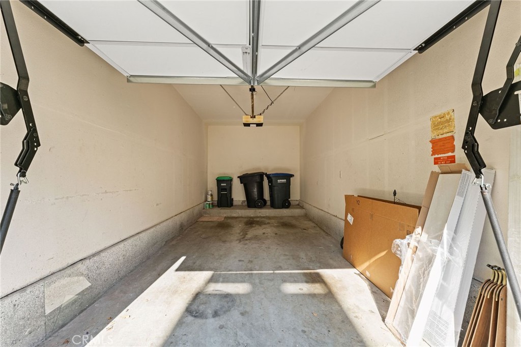 MLS #OC25160200 image #27