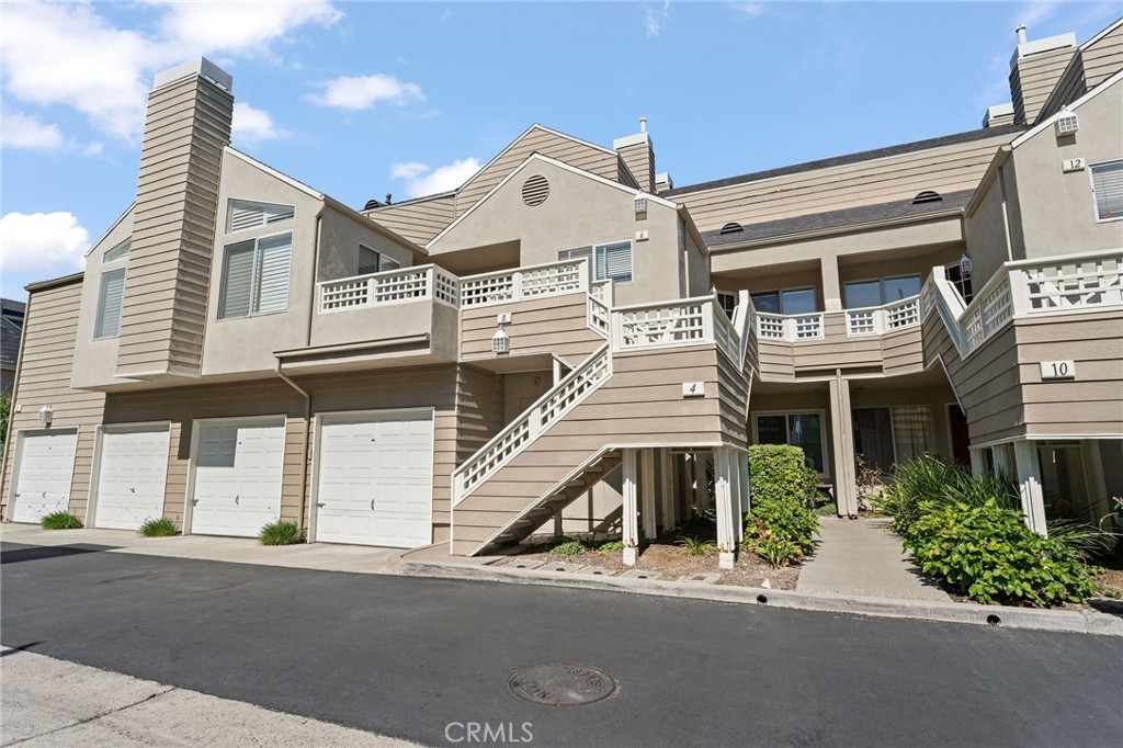 MLS #OC25160200 image #42