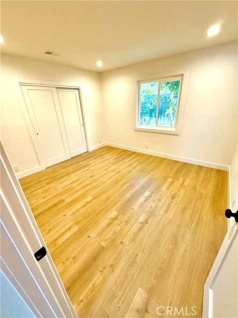 MLS #OC25160670 image #25