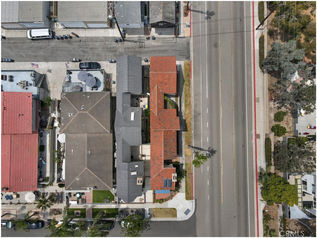 MLS #OC25160791 image #33