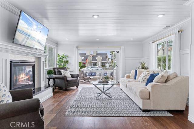 MLS #OC25161134 image #10