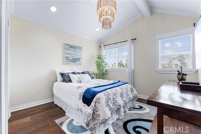 MLS #OC25161134 image #40