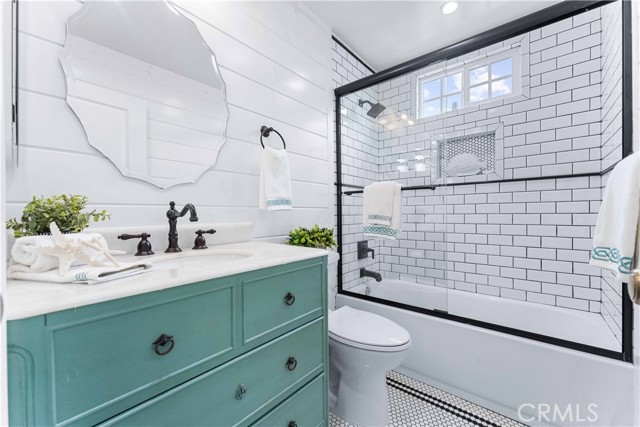 MLS #OC25161134 image #42
