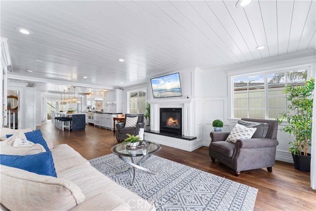 MLS #OC25161134 image #9