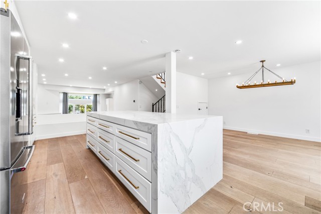 MLS #OC25161280 image #15