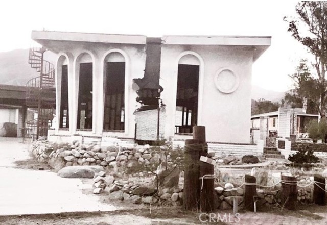 MLS #OC25161300 image #1