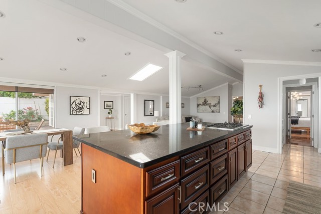 MLS #OC25161481 image #10