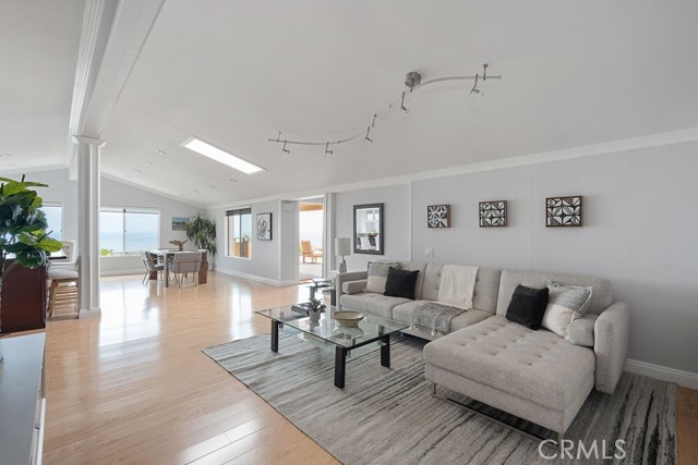 MLS #OC25161481 image #21