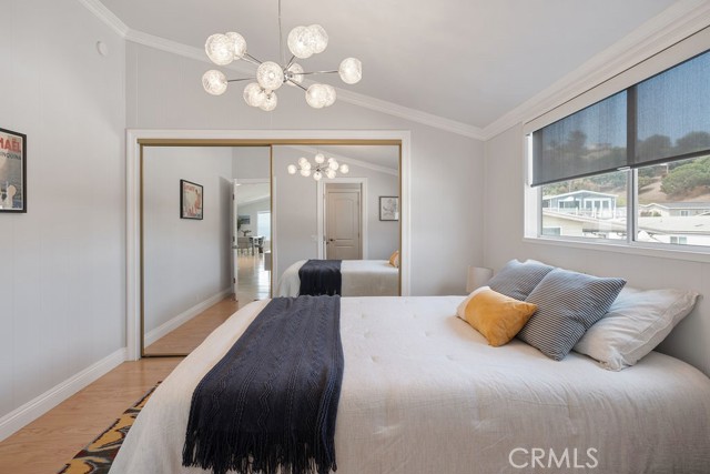 MLS #OC25161481 image #44