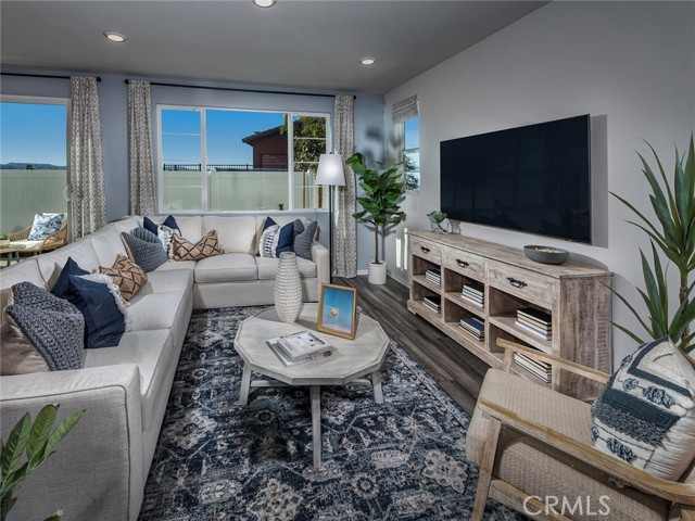 MLS #OC25161798 image #5