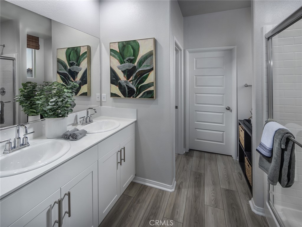 MLS #OC25161802 image #10