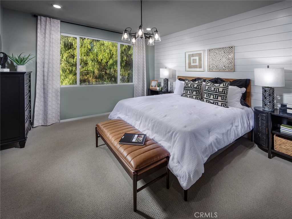 MLS #OC25161802 image #9