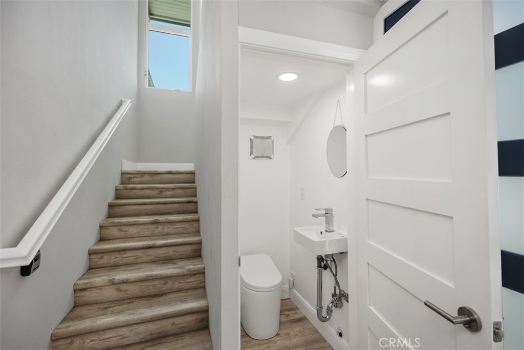 MLS #OC25161956 image #21