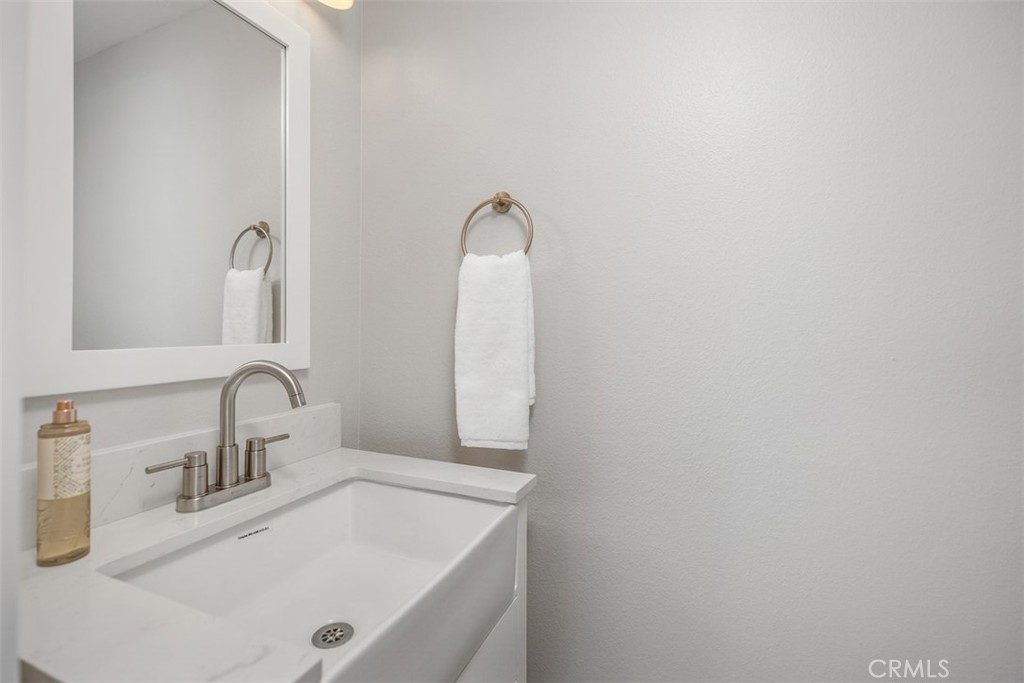 MLS #OC25161956 image #47