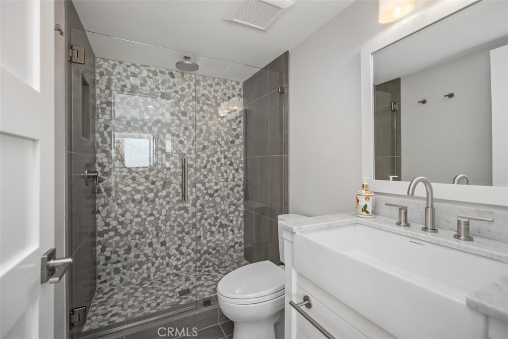 MLS #OC25161956 image #50