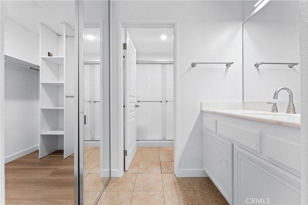 MLS #OC25162530 image #11