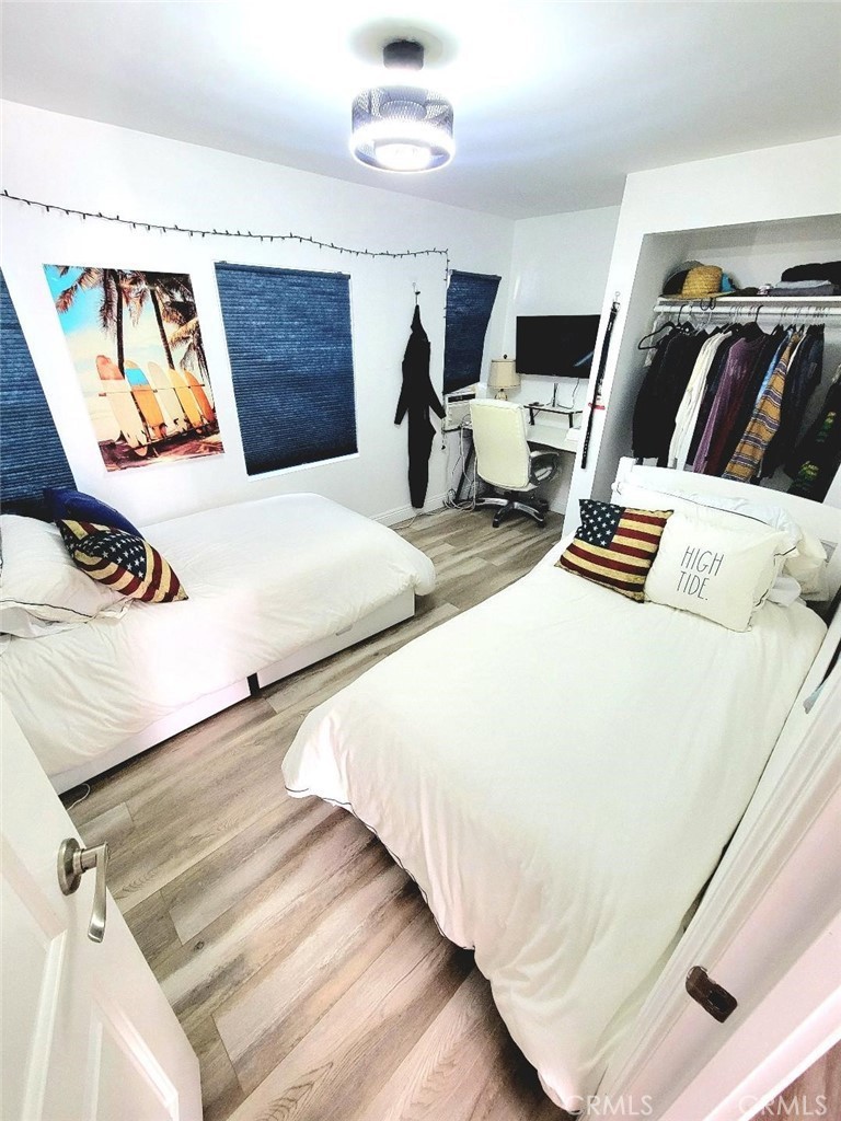 MLS #OC25162877 image #15