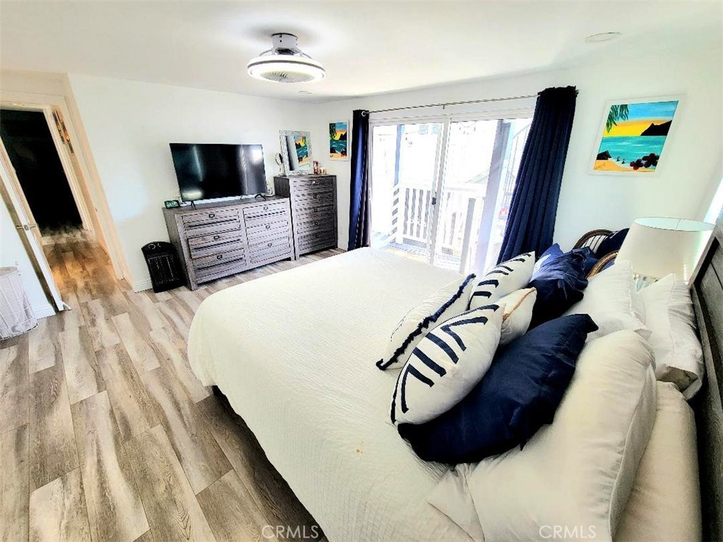 MLS #OC25162877 image #8