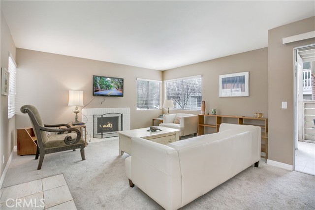 MLS #OC25162901 image #5