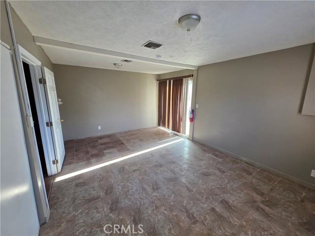 MLS #OC25163004 image #17