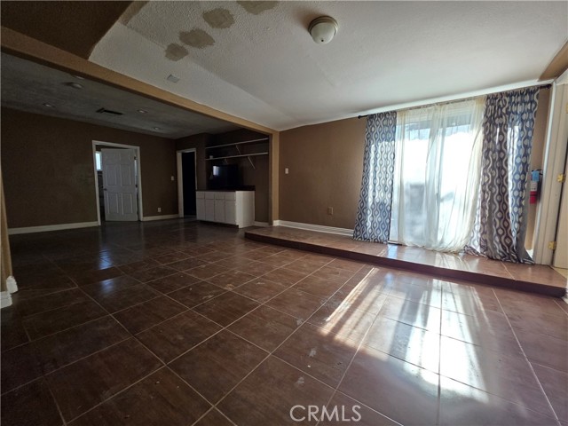 MLS #OC25163004 image #4
