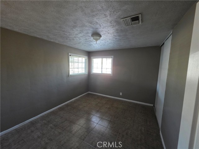 MLS #OC25163004 image #8