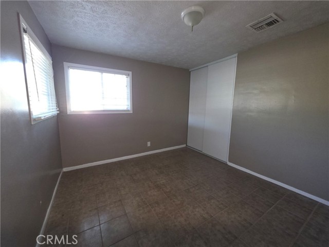 MLS #OC25163004 image #9