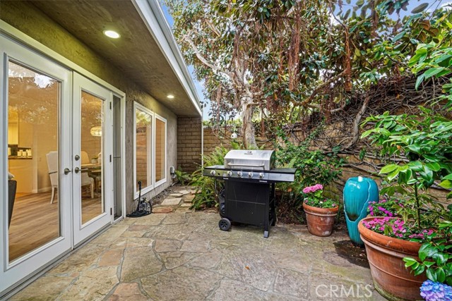 MLS #OC25163062 img 22