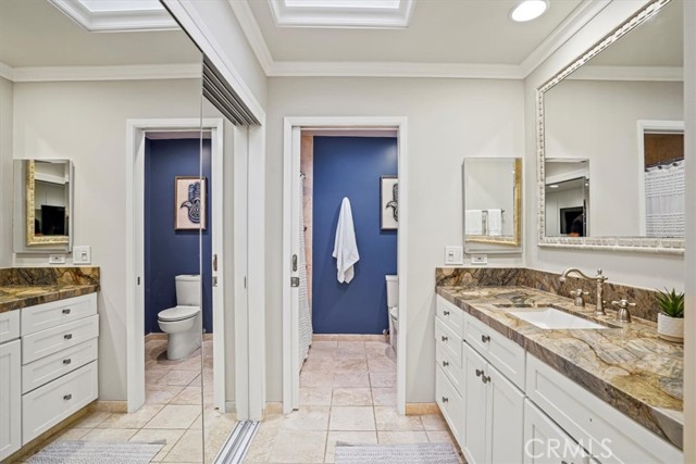 MLS #OC25163062 img 32