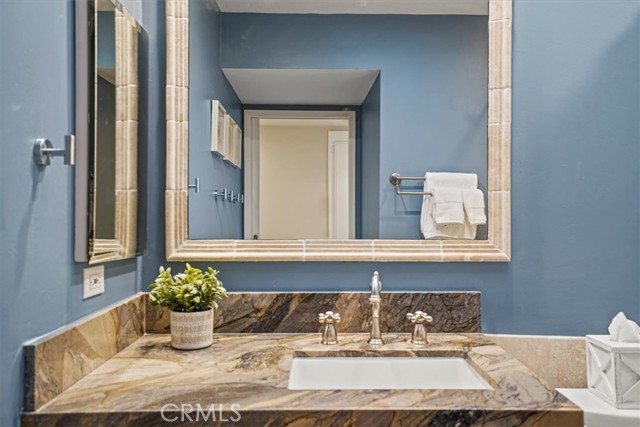 MLS #OC25163062 img 40