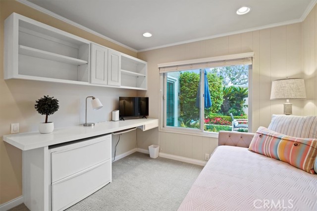 MLS #OC25163062 img 43