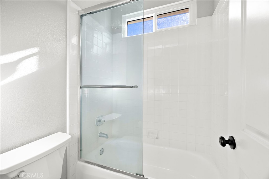 MLS #OC25163080 image #43