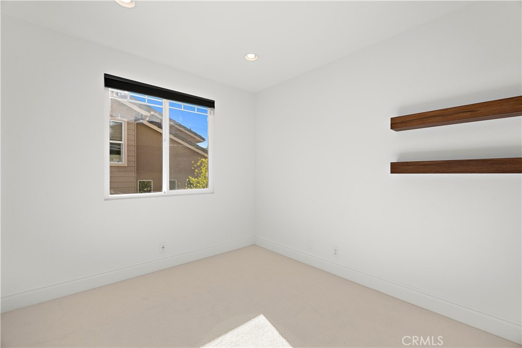 MLS #OC25163080 image #44