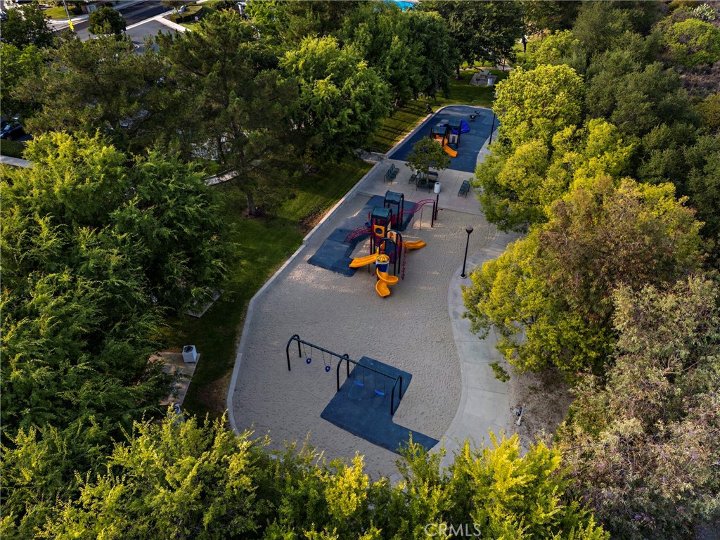 MLS #OC25163080 image #47