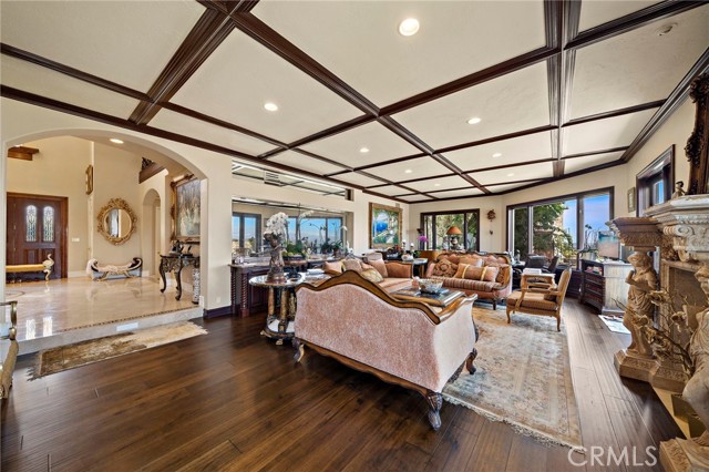 MLS #OC25163200 image #11