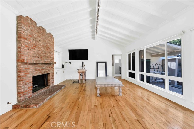 MLS #OC25163399 image #7