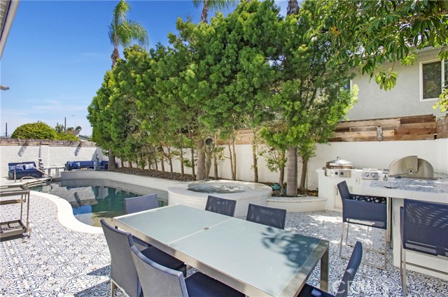 MLS #OC25163421 image #23