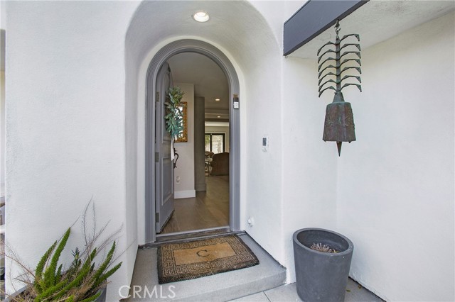 MLS #OC25163421 image #9