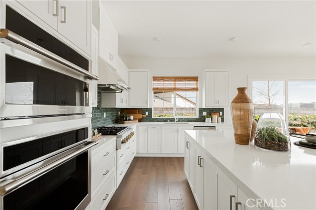 MLS #OC25163492 image #16