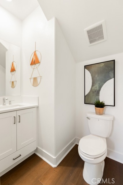 MLS #OC25163492 image #29