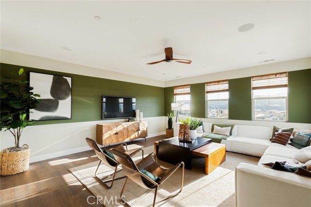 MLS #OC25163492 image #39