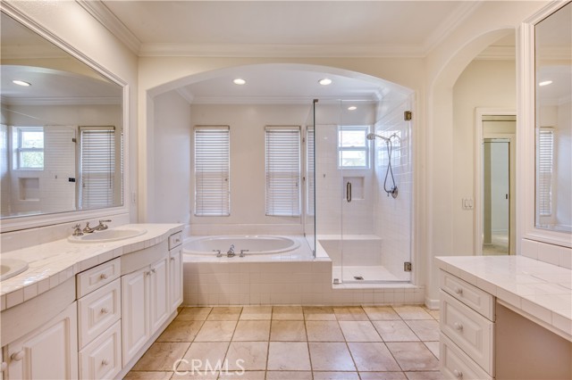 MLS #OC25163695 image #20