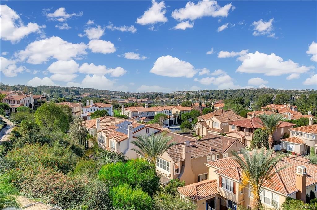 MLS #OC25163695 image #3