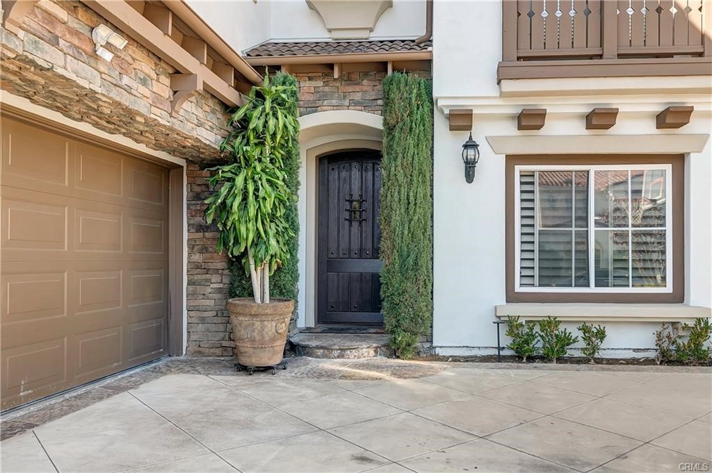 MLS #OC25163695 image #4